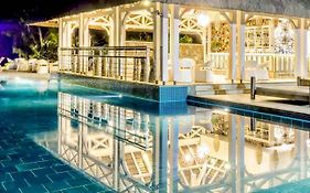 Radisson Blu Azuri Resort & Spa
